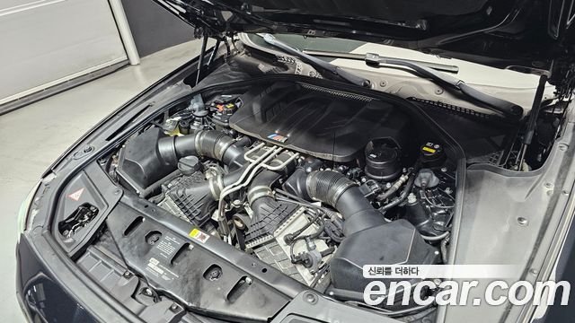 BMW M5 2016 — photo 6