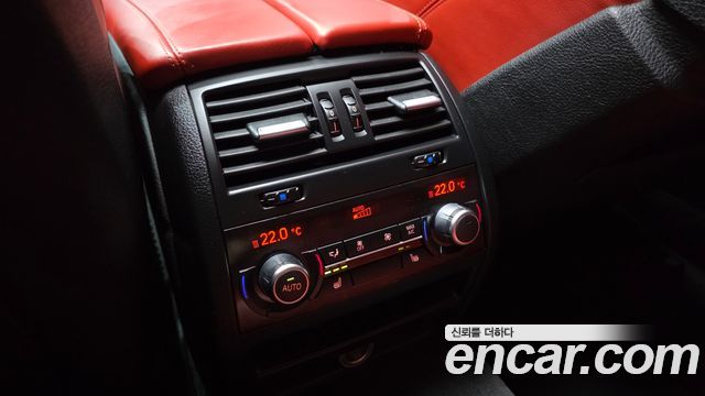 BMW M5 2016 — photo 17