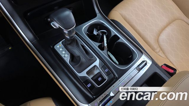 Kia Canival 2023 — photo 9
