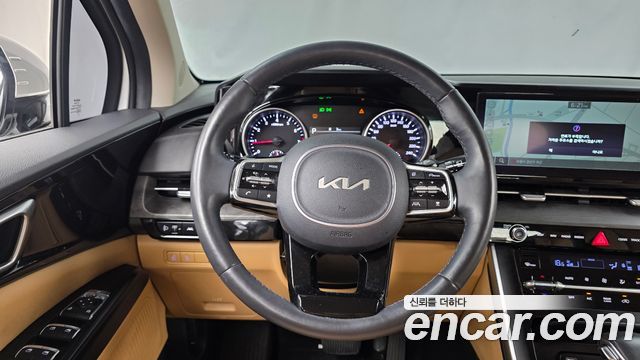 Kia Canival 2023 — photo 13