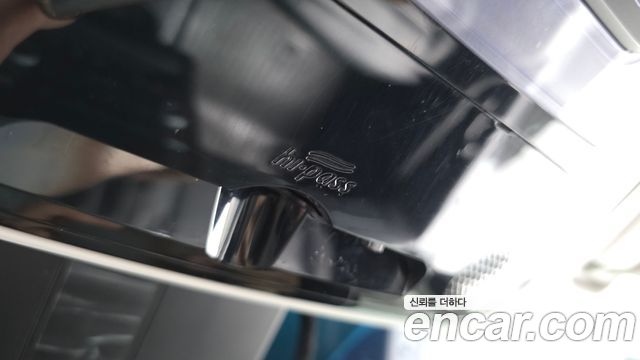 Hyundai Staria 2025 — photo 29