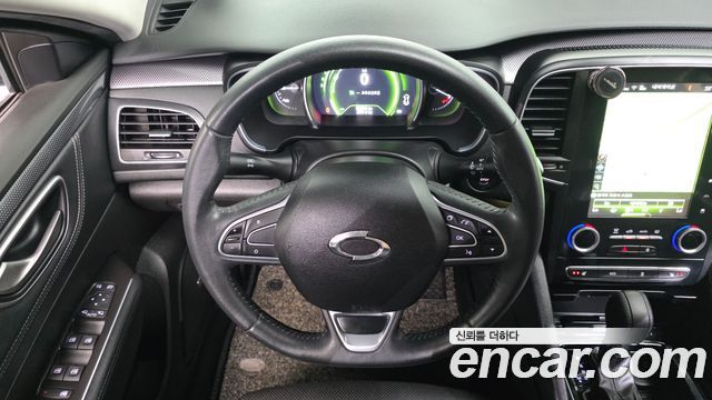 Renault Korea SM6 2016 — photo 13