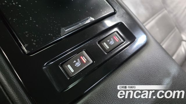 Renault Korea SM6 2016 — photo 18
