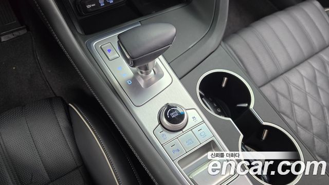 Genesis G70 2019 — photo 12