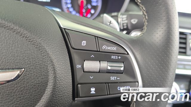Genesis G70 2019 — photo 34