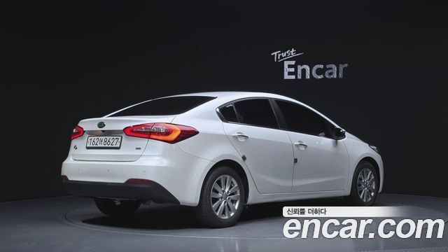 Kia K3 2013 — photo 2