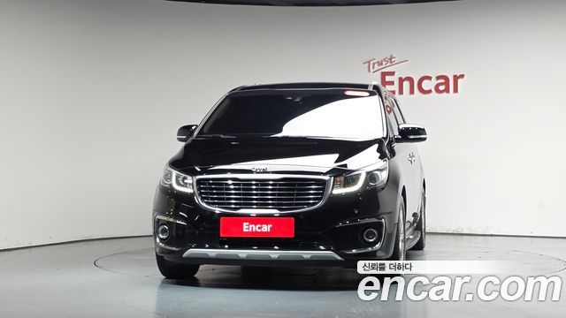Kia Canival 2018 — photo 3