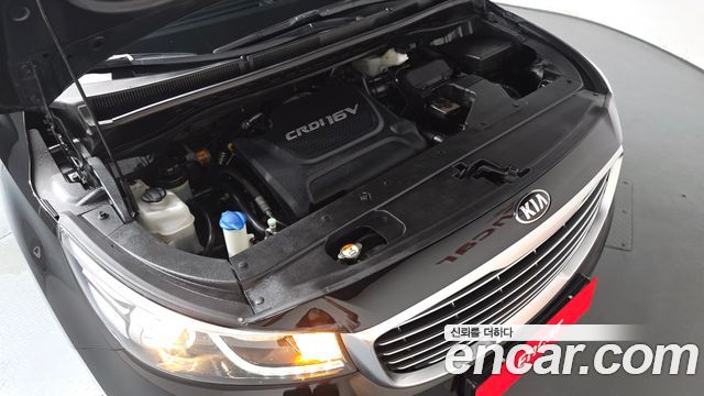 Kia Canival 2018 — photo 6