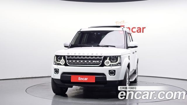 Land Rover Discovery 2016 — photo 3