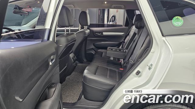 Renault Korea QM6 2021 — photo 18