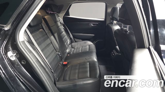 Renault Korea SM6 2019 — photo 17