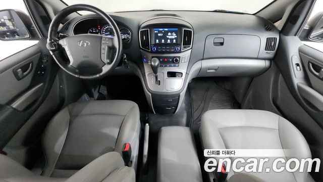 Hyundai Starex 2021 — photo 7