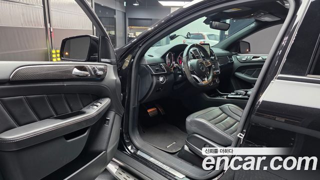 Mercedes-Benz GLE-Class 2017 — photo 13