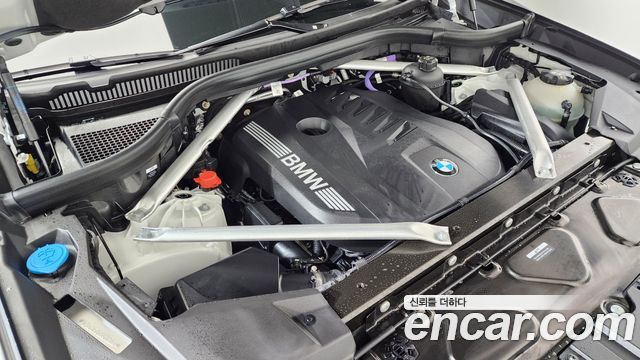 BMW X5 2025 — photo 6