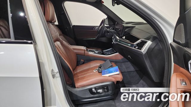 BMW X5 2025 — photo 16