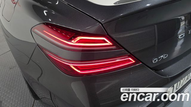 Genesis G70 2021 — photo 9