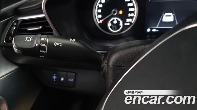 Genesis G70 2021 — photo 29