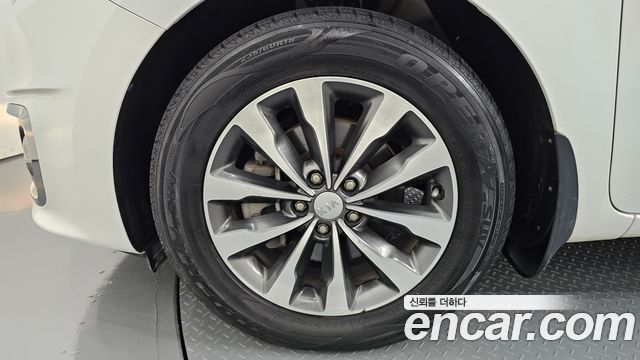 Kia Canival 2018 — photo 5