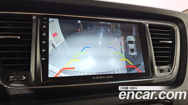 Kia Canival 2018 — photo 23