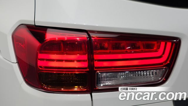 Kia Canival 2018 — photo 9