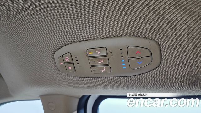 Kia Canival 2018 — photo 30