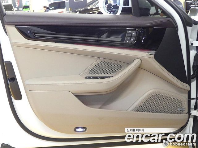 Porsche Panamera 2024 — photo 11