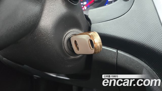 Hyundai Accent 2012 — photo 22