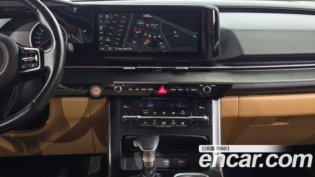Kia Canival 2021 — photo 20