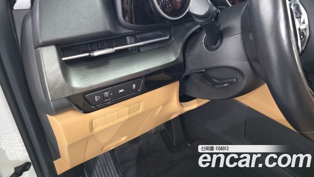 Kia Canival 2021 — photo 27