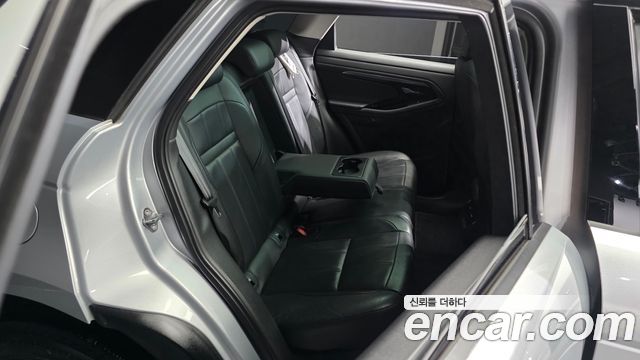 Land Rover Range Rover Evoque 2020 — photo 17