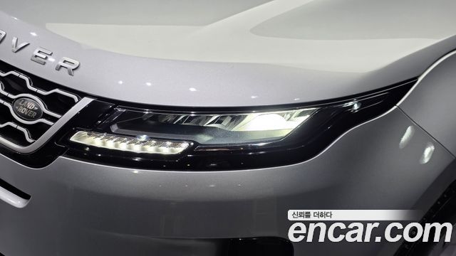 Land Rover Range Rover Evoque 2020 — photo 8