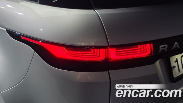 Land Rover Range Rover Evoque 2020 — photo 9