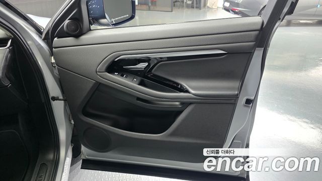 Land Rover Range Rover Evoque 2020 — photo 15
