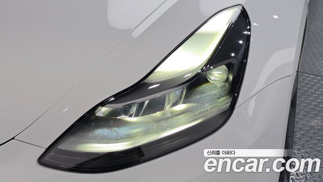 Tesla Model 3 2021 — photo 8