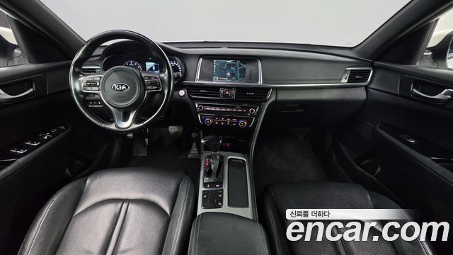 Kia K5 2017 — photo 7