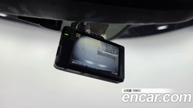 Kia K5 2017 — photo 16