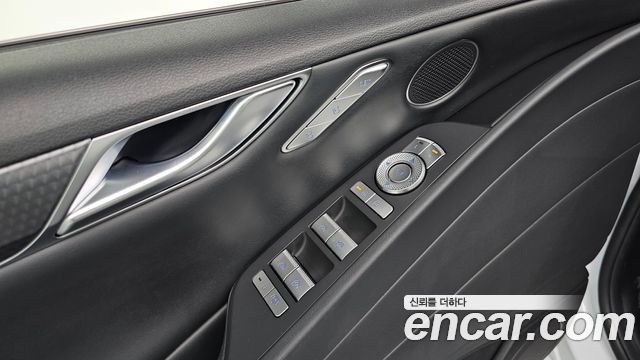 Genesis G80 2025 — photo 24