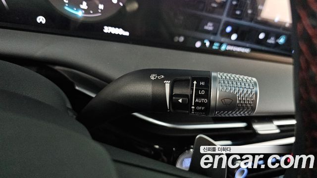 Genesis G80 2025 — photo 28