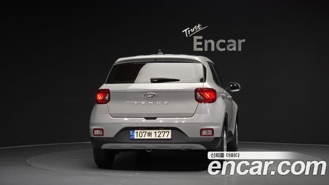 Hyundai Venue 2022 — photo 4
