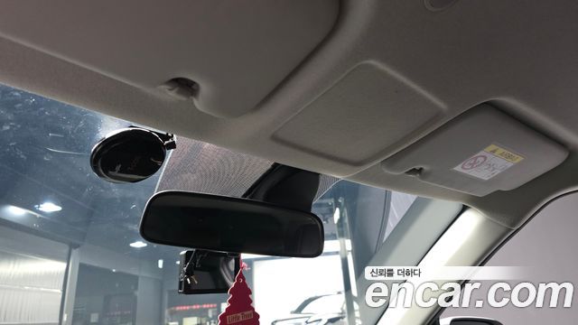 Hyundai Venue 2022 — photo 25