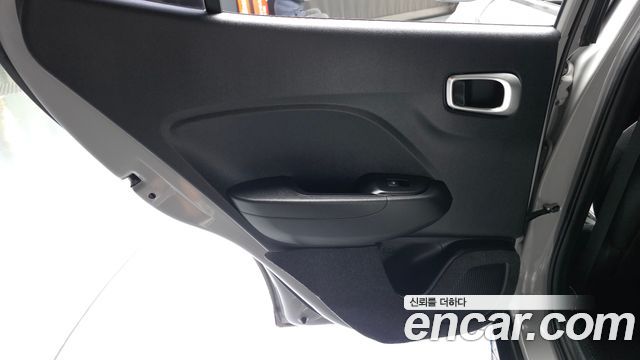 Hyundai Venue 2022 — photo 15