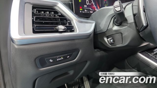 BMW X5 2024 — photo 28