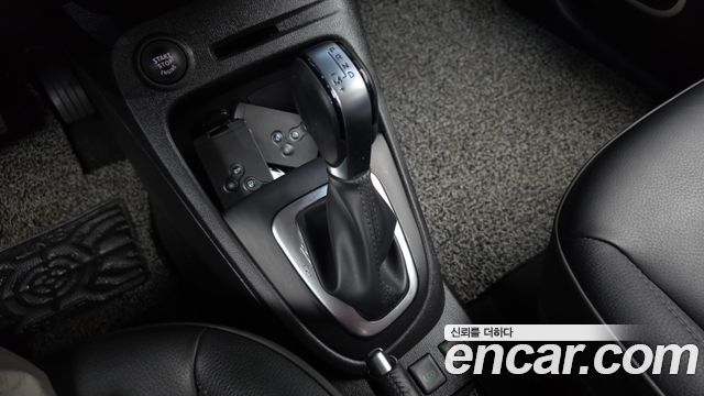 Renault Korea QM3 2018 — photo 12