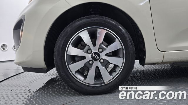 Kia morning 2013 — photo 5