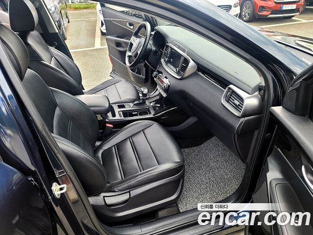 Kia Sorento 2019 — photo 9