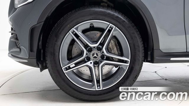 Mercedes-Benz GLC-Class 2021 — photo 5