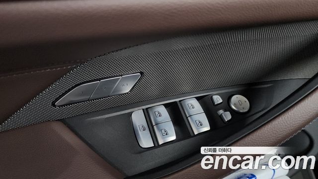 BMW 4-Series 2024 — photo 28