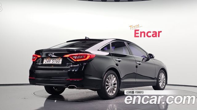 Hyundai Sonata 2015 — photo 2