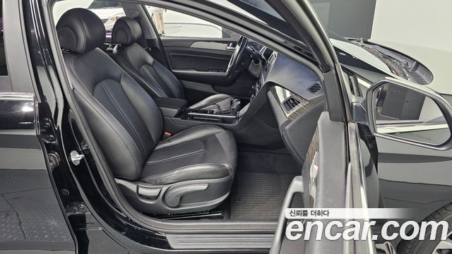 Hyundai Sonata 2015 — photo 13