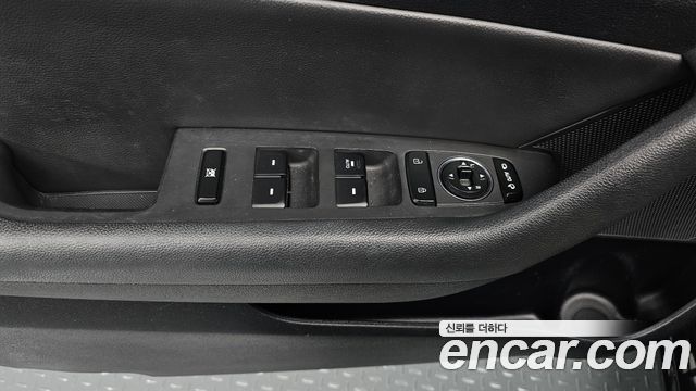 Hyundai Sonata 2015 — photo 25